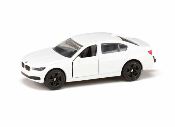 BMW 750 i *