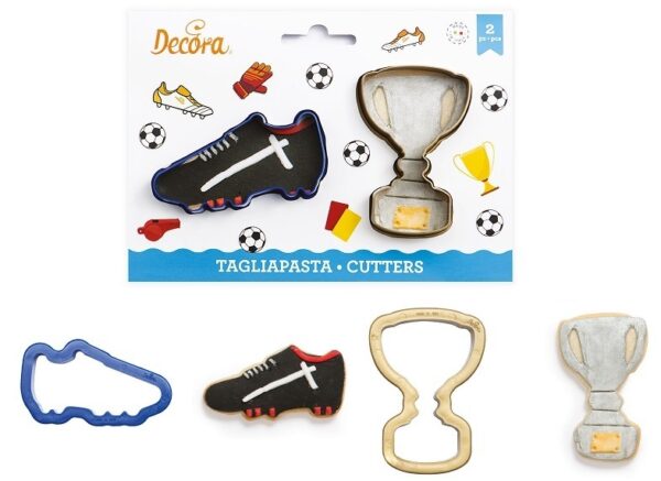 Set 2 Tagliapasta in plastica Trofeo e Scarpette *