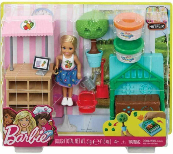 Barbie Bambola Chelsea e Playset dell'Orto *