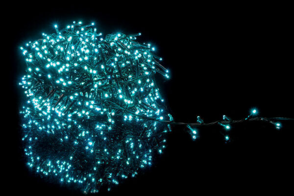 Serie 300 Led 8 Giochi di Luce - Azzurro - Uso Esterno/Interno *